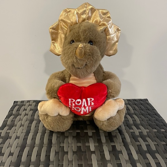 New Stuffed Dino love Triceratops 13” animal toy brown gold red - Picture 2 of 11